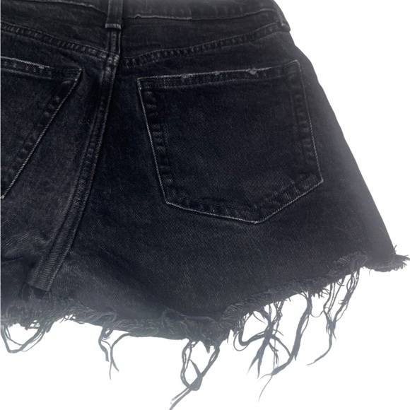 🌸 Abercrombie & Fitch The Mom Short – High Rise Black Denim Shorts 25/0 – Raw E - Picture 3 of 12